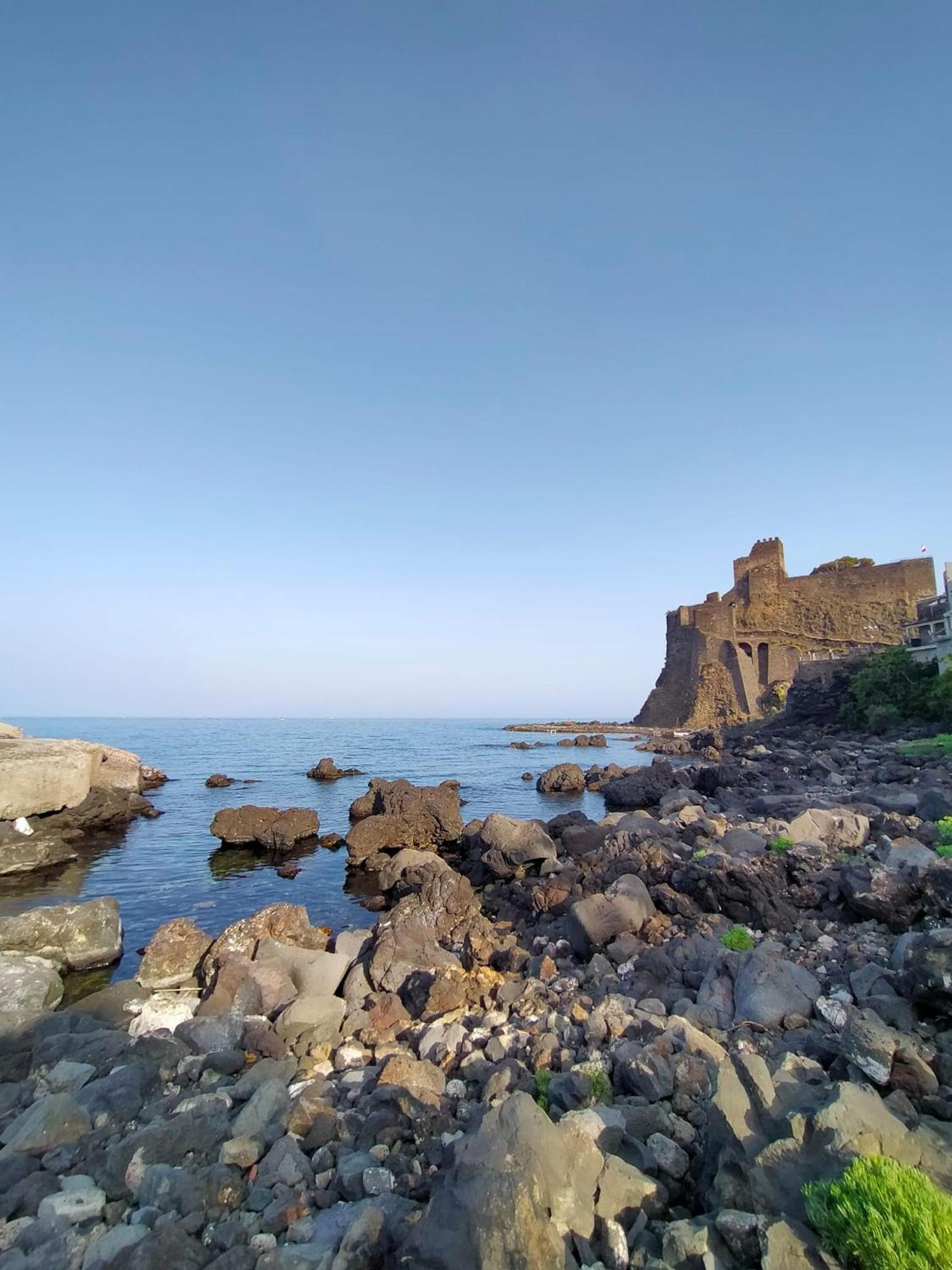 Casa Kale Lägenhet Aci Castello Exteriör bild