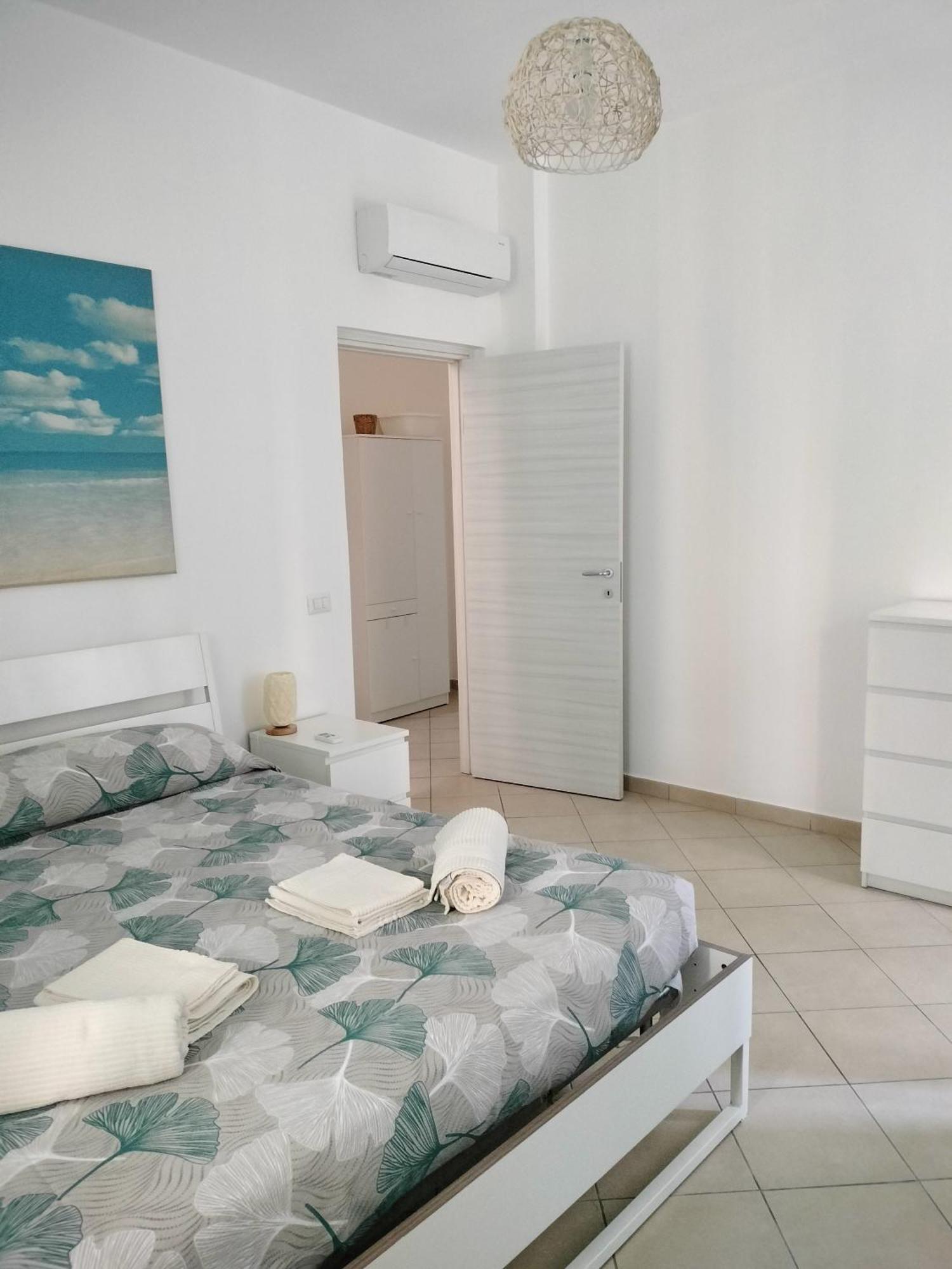 Casa Kale Lägenhet Aci Castello Exteriör bild